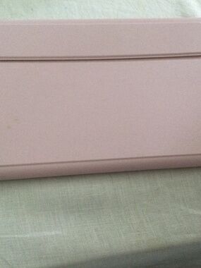 Pink Tablet/IPad Cover